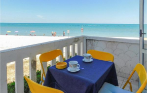2 Bedroom Pet Friendly Apartment In Marotta